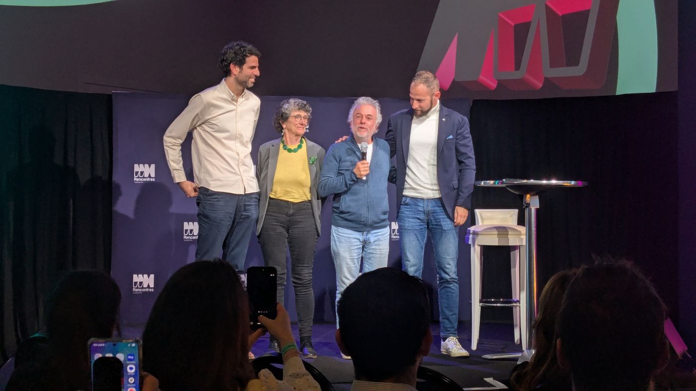 PXL_20260124_182101832